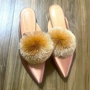 Divanne slippers